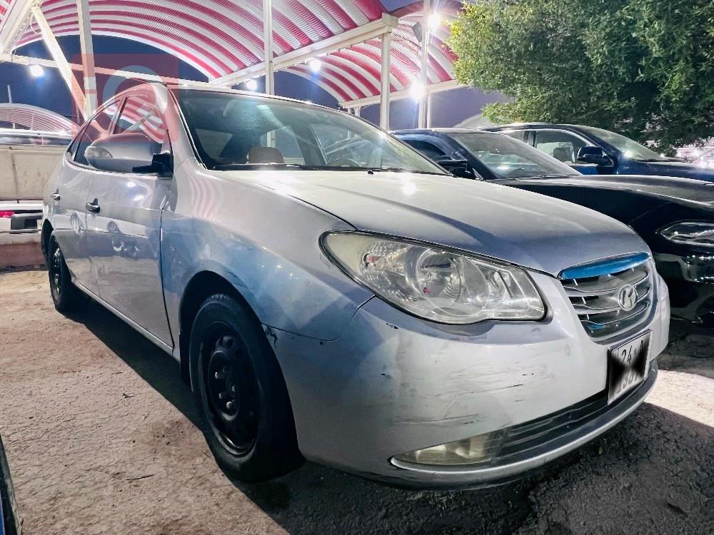 هيونداي النترا